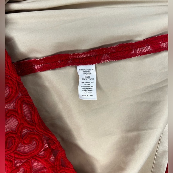 Womens Adrianna Papell Red Nylon Geometric Designer Cap Sleeve Midi Dress 14 - Picture 4 of 6